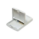 PowerBox, CPU 650MHz, 64MB RAM, 5xEthernet con salida PoE para cuatro puertos, RouterOS L4, carcasa para exteriores, PSU, marca Mikrotik